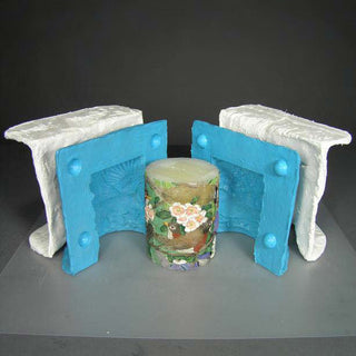 Two Part Silicone Plastique Mold with Accompanying Support Shells